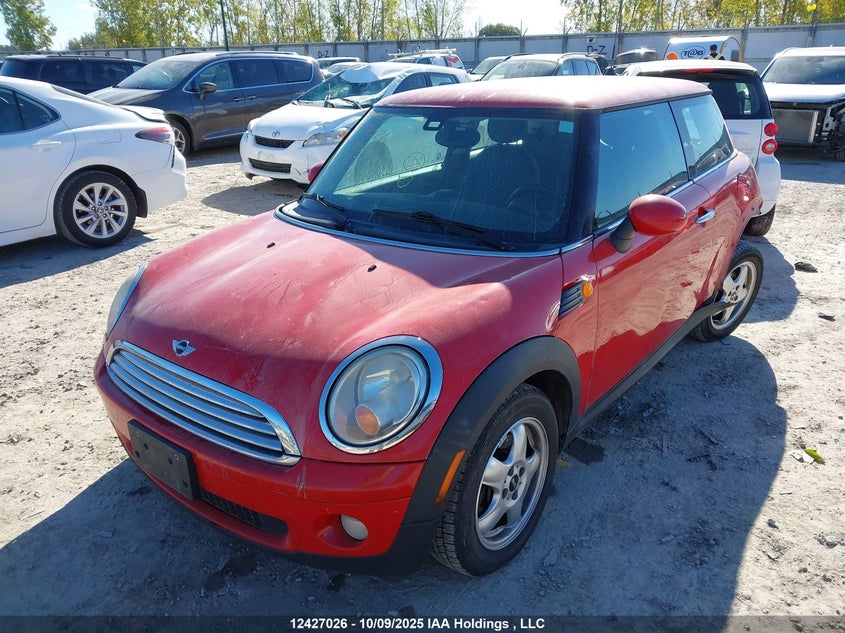 WMWMF335X7TT57359 2007 MINI COOPER photo no. 2