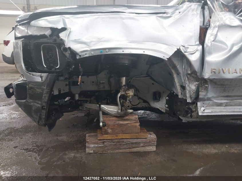 2024 Rivian R1T Adventure Quad Motor Large Pack VIN: 7FCTGAAA0RN032849 Lot: 12427052