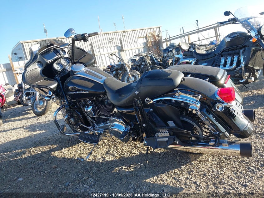 5HD1KHCA3JB625023 2018 HARLEY-DAVIDSON ROAD GLIDE photo no. 3