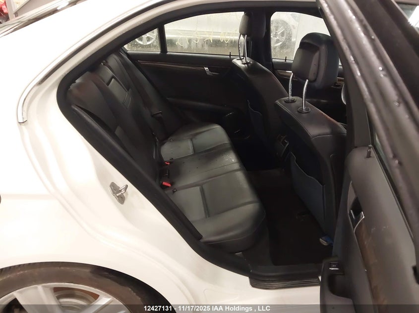 2010 Mercedes-Benz C 300 4Matic VIN: WDDGF8BB0AF504644 Lot: 12427131