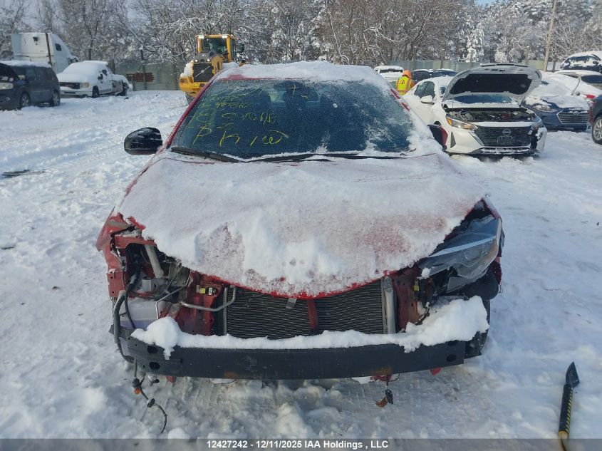 2018 Toyota Corolla VIN: 2T1BURHE8JC100372 Lot: 12427242