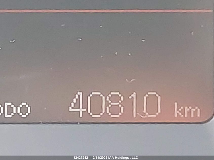 2018 Toyota Corolla VIN: 2T1BURHE8JC100372 Lot: 12427242