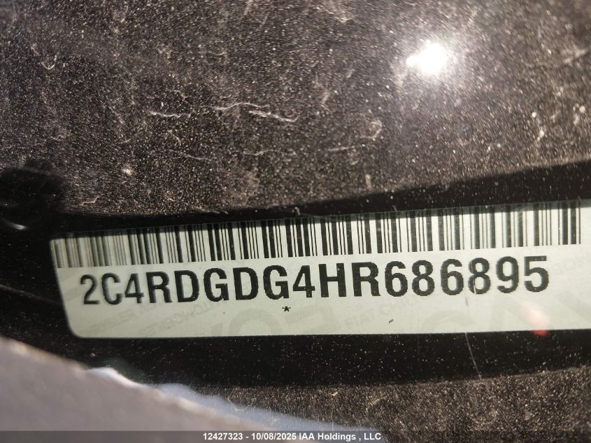 2017 Dodge Grand Caravan Crew VIN: 2C4RDGDG4HR686895 Lot: 12427323