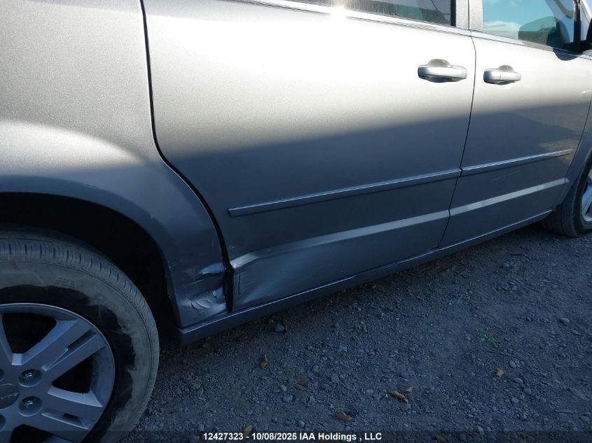 2017 Dodge Grand Caravan Crew VIN: 2C4RDGDG4HR686895 Lot: 12427323