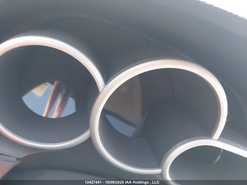 2010 Toyota Matrix VIN: 2T1KU4EE1AC208212 Lot: 12427441