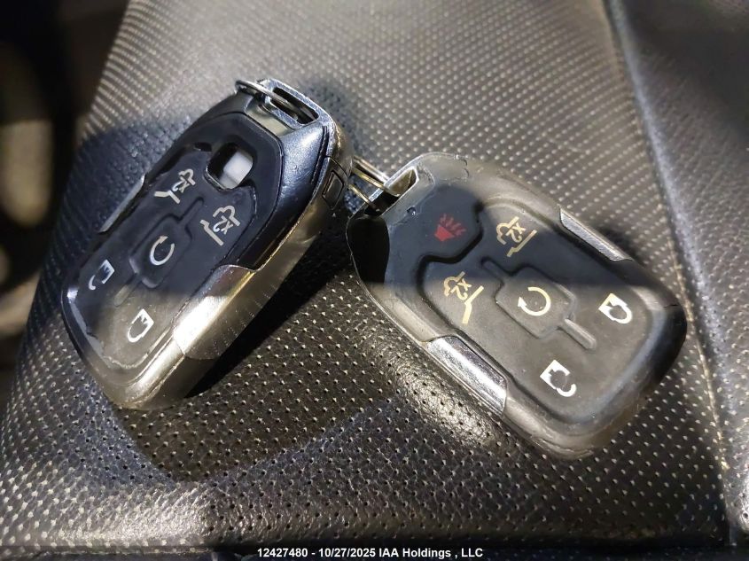 2017 GMC Yukon Xl K1500 Slt VIN: 1GKS2GKC3HR268359 Lot: 12427480