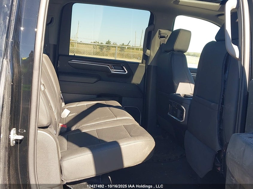 1GC4KUEY4SF138092 2025 CHEVROLET SILVERADO photo no. 8