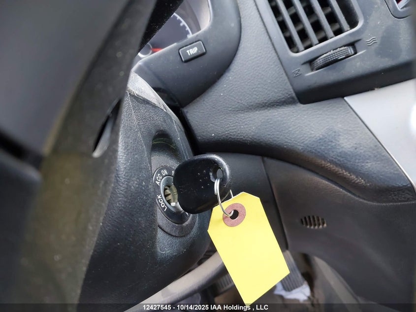 KMHDU4BD8AU085186 2010 HYUNDAI ELANTRA photo no. 11