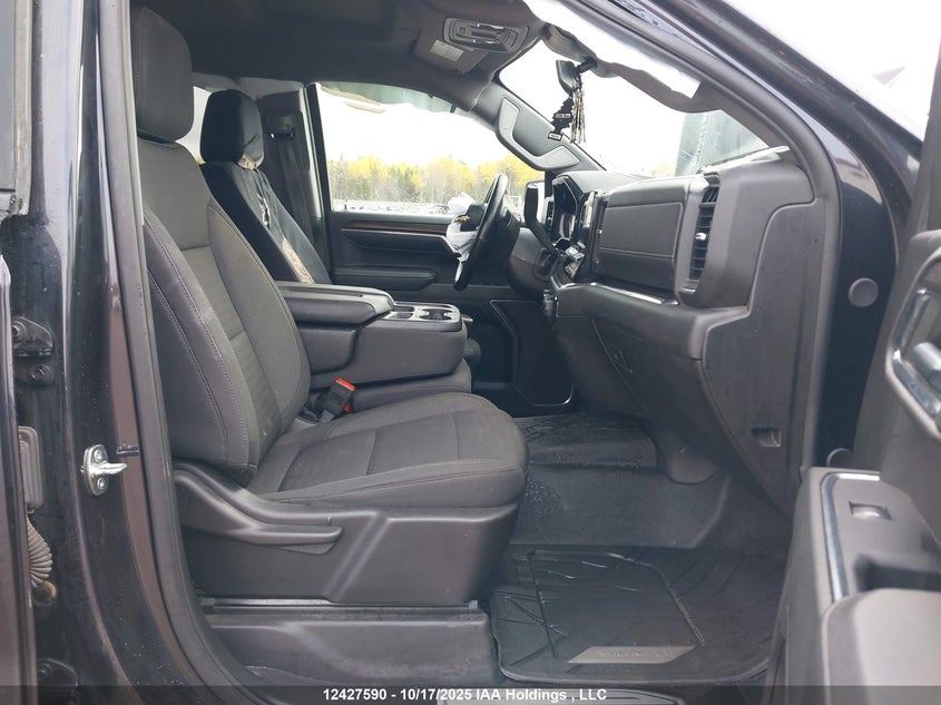 1GCVDDE84RZ247840 2024 CHEVROLET SILVERADO photo no. 5