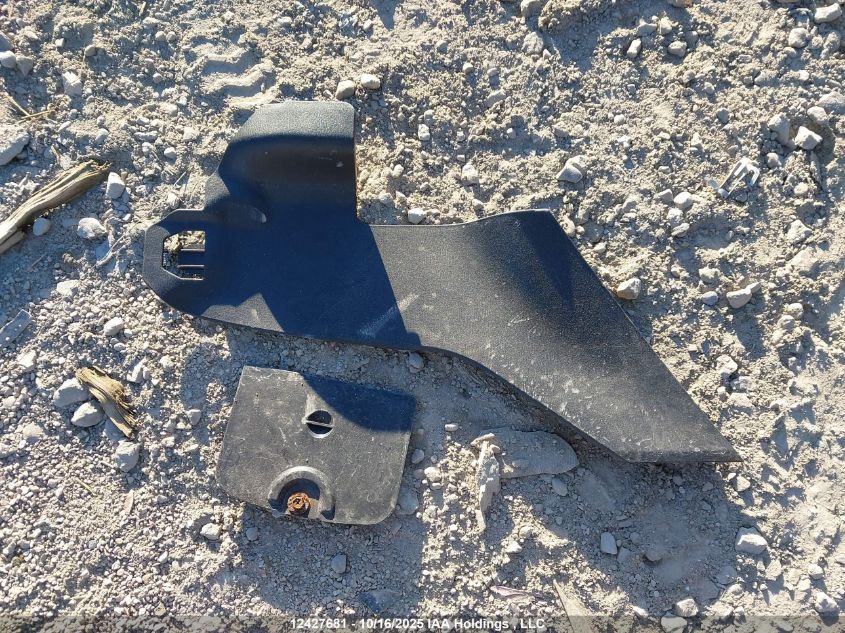 2018 Mazda Mazda3 50Th Anniversary Edition/Gs/Se VIN: JM1BN1V70J1171199 Lot: 12427681