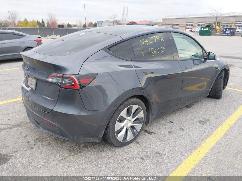 5YJYGDEE8MF186050 2021 TESLA MODEL Y photo no. 4
