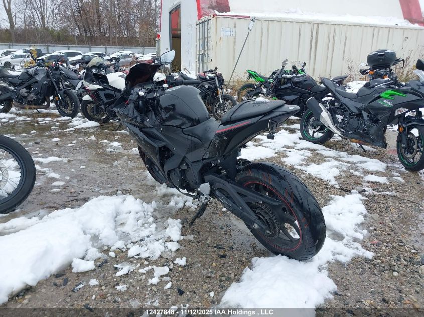 2018 Yamaha Yzfr3 VIN: MH3RH06N2JK003976 Lot: 12427848