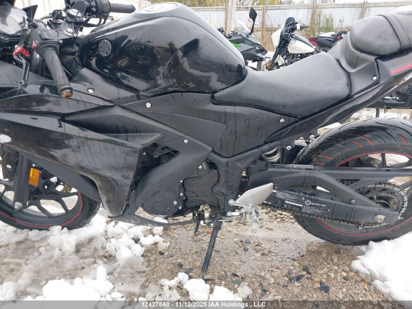 2018 Yamaha Yzfr3 VIN: MH3RH06N2JK003976 Lot: 12427848