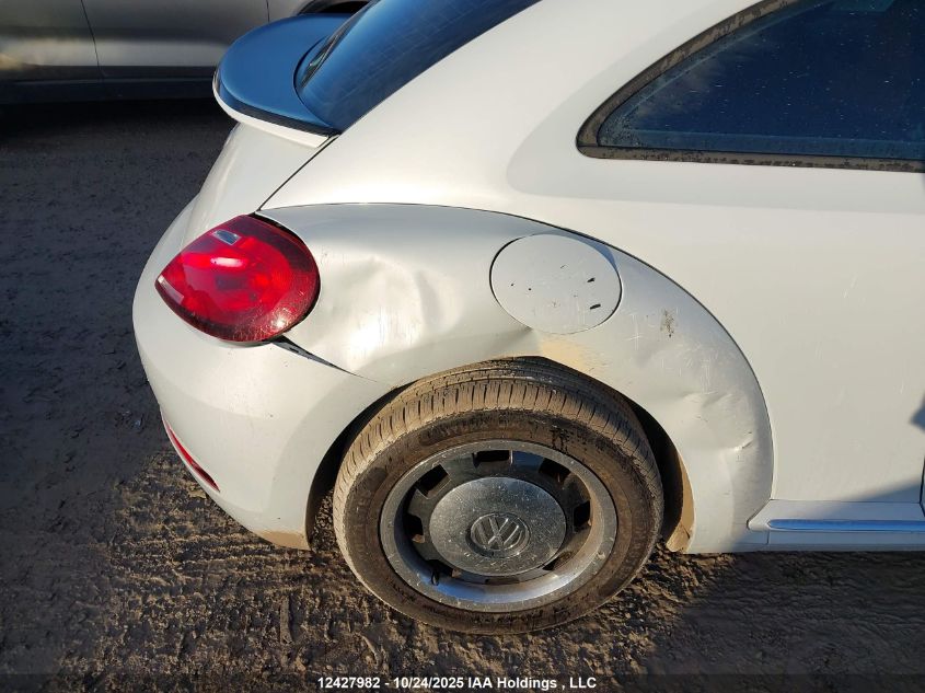 2017 Volkswagen Beetle 1.8 Tsi Classic/1.8 Tsi Pink Edition/1.8 Tsi Trendline VIN: 3VWJ17AT0HM600901 Lot: 12427982