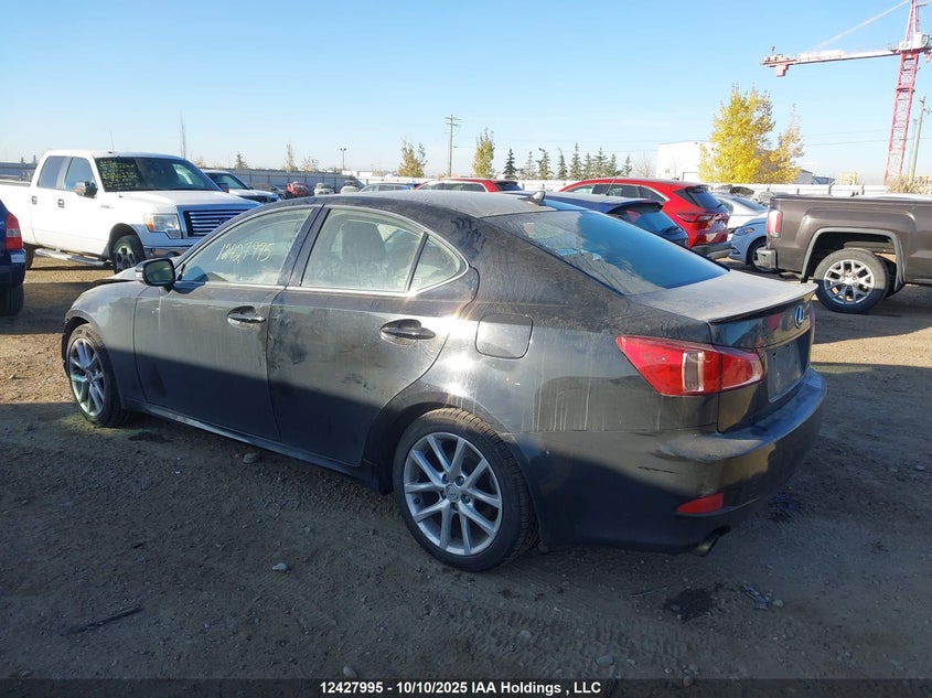 JTHCF5C28C5053492 2012 LEXUS IS photo no. 3