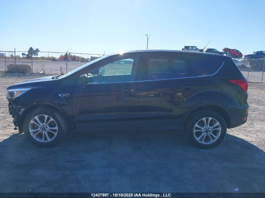 2019 Ford Escape Se VIN: 1FMCU9GD3KUB37343 Lot: 12427997