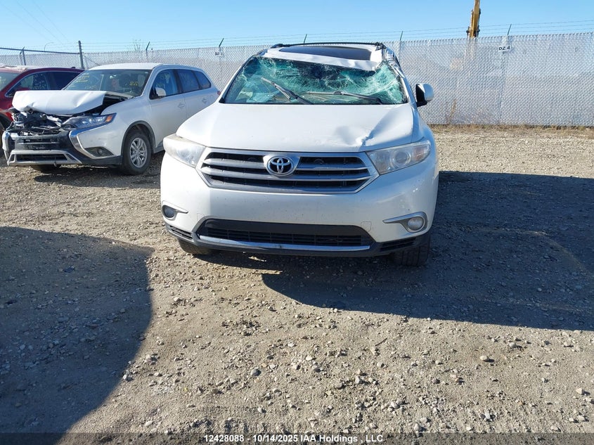 5TDDK3EH6DS275807 2013 TOYOTA HIGHLANDER photo no. 12