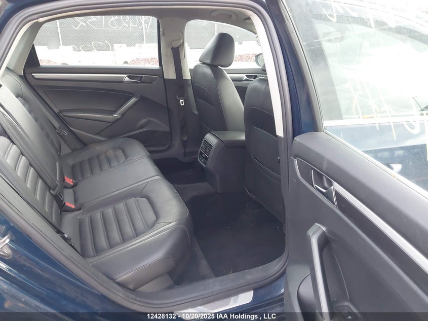 2018 Volkswagen Passat VIN: 1VWEA7A35JC046778 Lot: 12428132