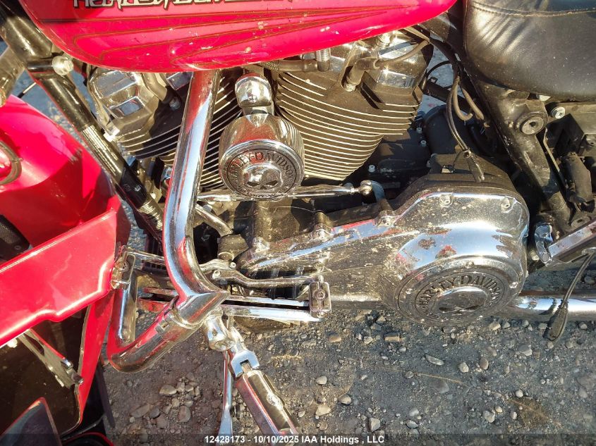 2017 Harley-Davidson Flhxs Street Glide Special VIN: 5HD1KRCA3HB647555 Lot: 12428173