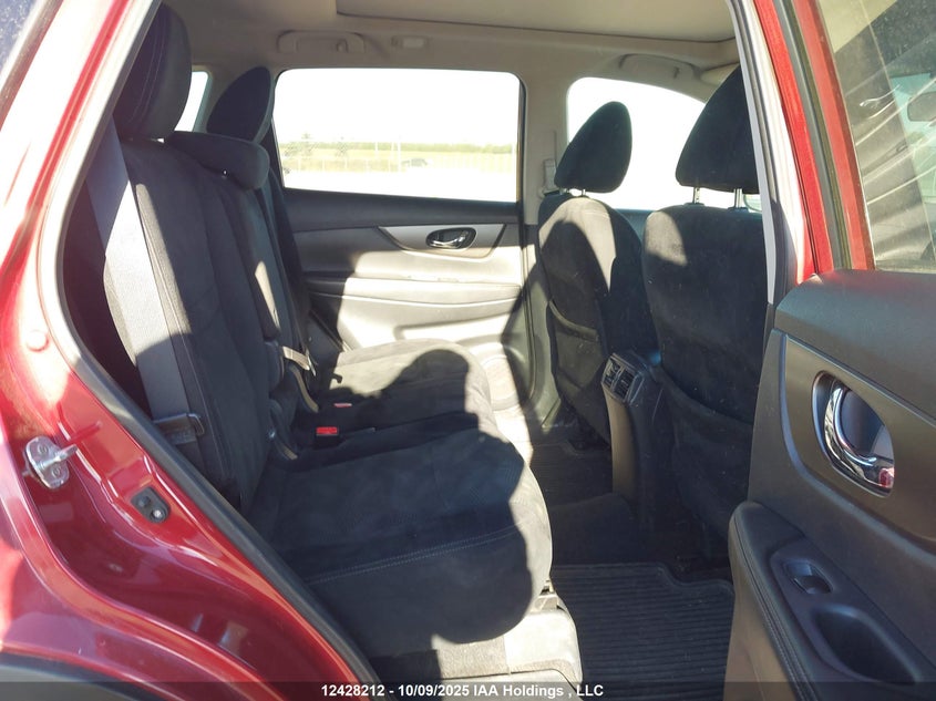 5N1AT2MV6GC746759 2016 NISSAN ROGUE photo no. 8