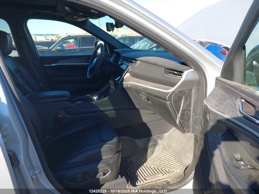 1C4RJKBG7S8674922 2025 JEEP GRAND CHEROKEE photo no. 5