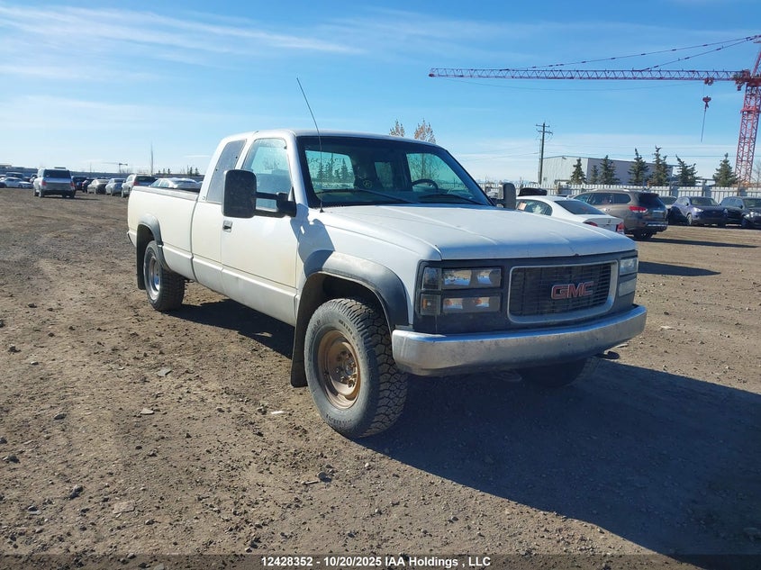 1GTGK29R9WE558950 1998 GMC Sierra K2500 auction photo 1