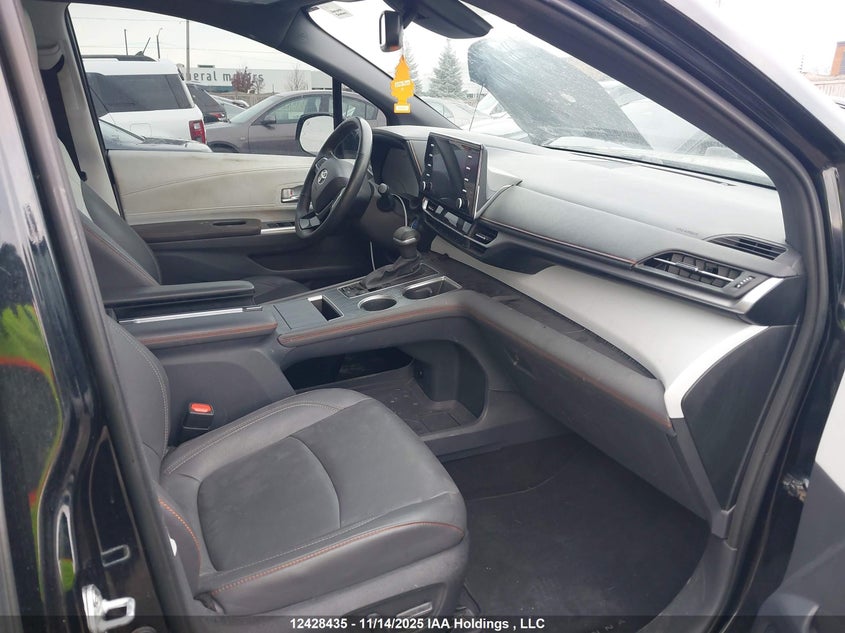 5TDGRKEC4PS157380 2023 TOYOTA SIENNA photo no. 5