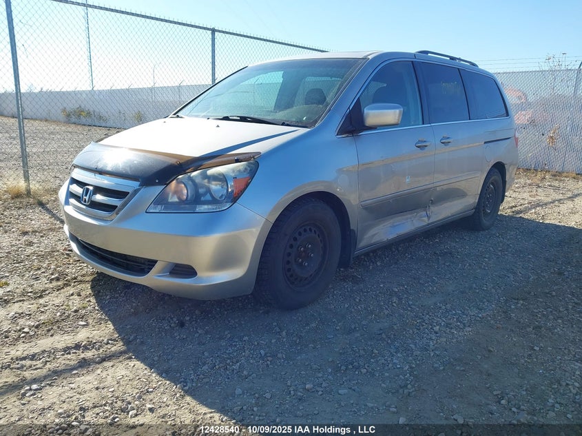 5FNRL38635B505063 2005 HONDA ODYSSEY photo no. 2