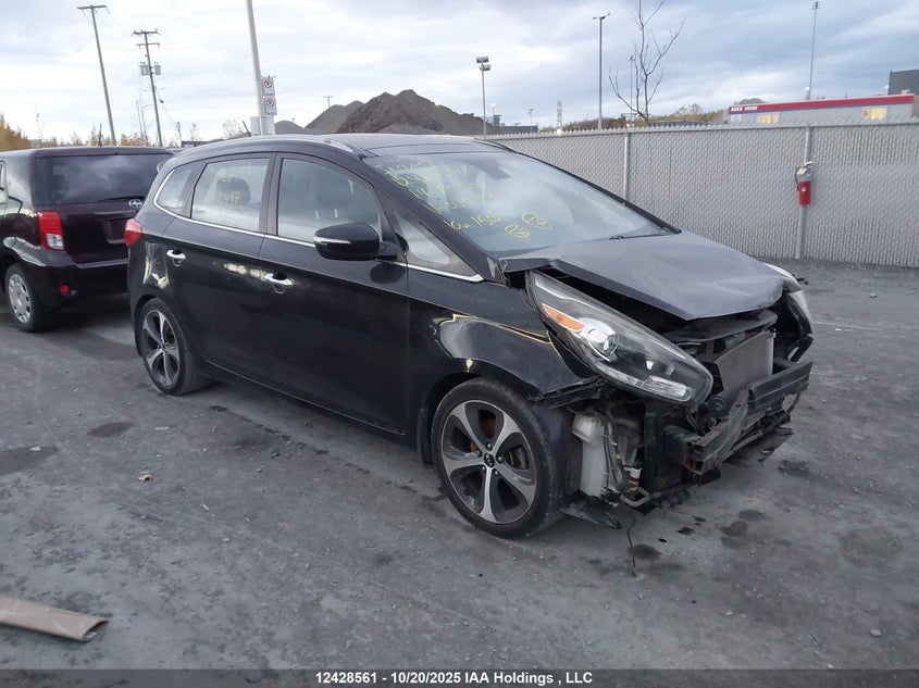2014 KIA RONDO | HATCHBACK