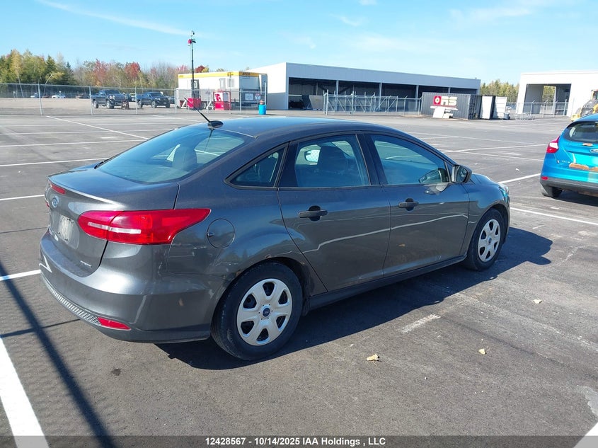 Vin: 1fadp3e26fl303189, lot: 2810733, ford focus s 20154