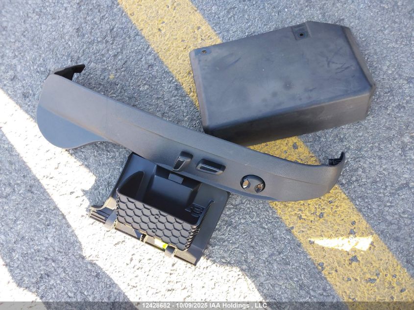 2019 Volkswagen Golf R 2.0 Tsi VIN: WVWWA7AU5KW215102 Lot: 12428682