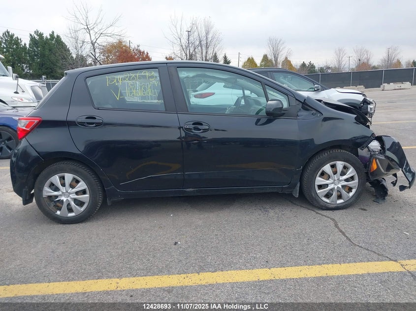 VNKKTUD37KA106106 2019 TOYOTA YARIS photo no. 13