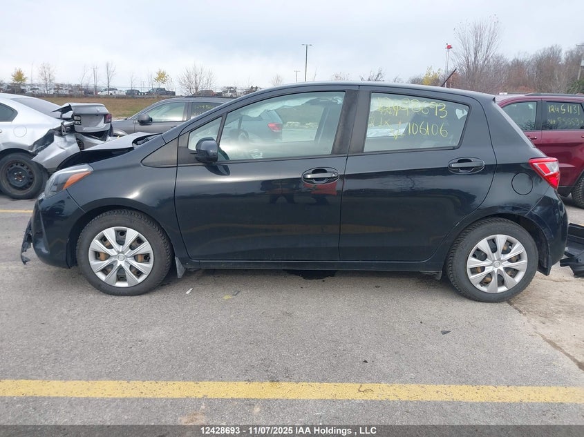 VNKKTUD37KA106106 2019 TOYOTA YARIS photo no. 14