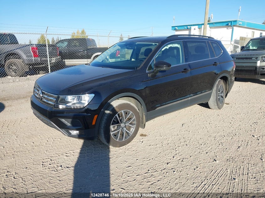 3VV2B7AX3LM164319 2020 VOLKSWAGEN TIGUAN photo no. 2