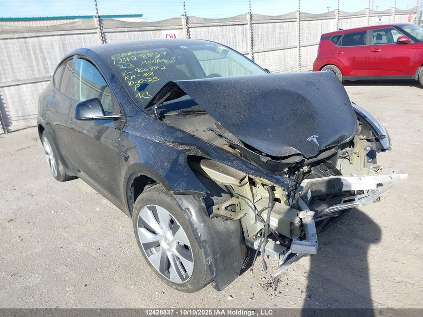 LRWYGDFD9PC966742 2023 TESLA MODEL Y photo no. 9