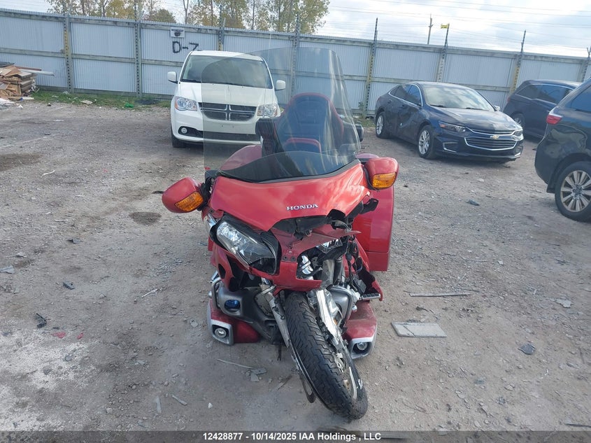 1HFSC47H08A706044 2008 HONDA GL1800C photo no. 5