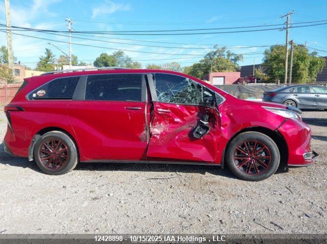 5TDGSKFC1SS172589 2025 TOYOTA SIENNA photo no. 13