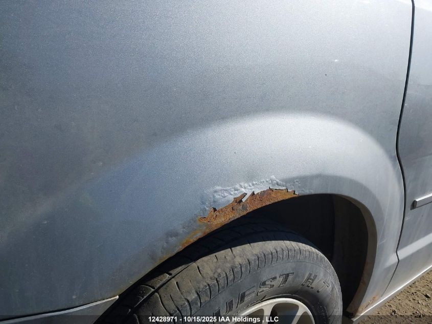 2013 Dodge Grand Caravan R/T VIN: 2C4RDGEG6DR740335 Lot: 12428971