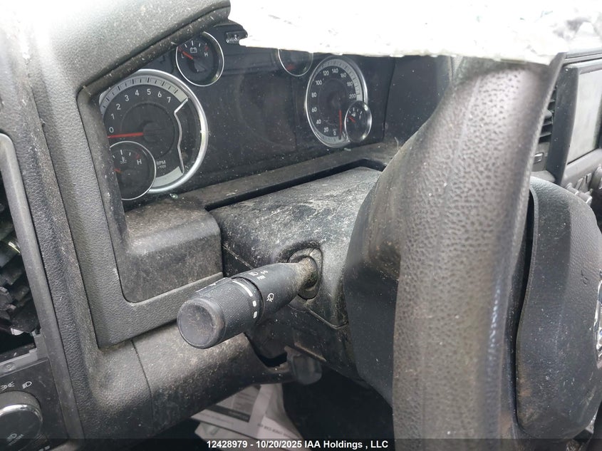 1C6RR7KT3LS112532 2020 RAM 1500 photo no. 14
