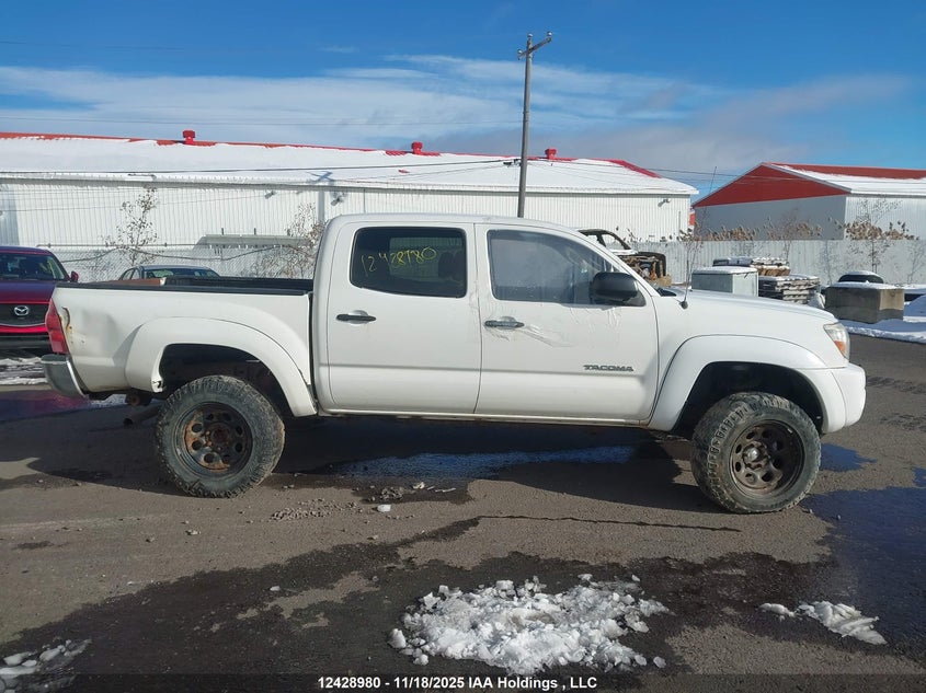 5TELU42NX7Z326321 2007 TOYOTA TACOMA photo no. 14
