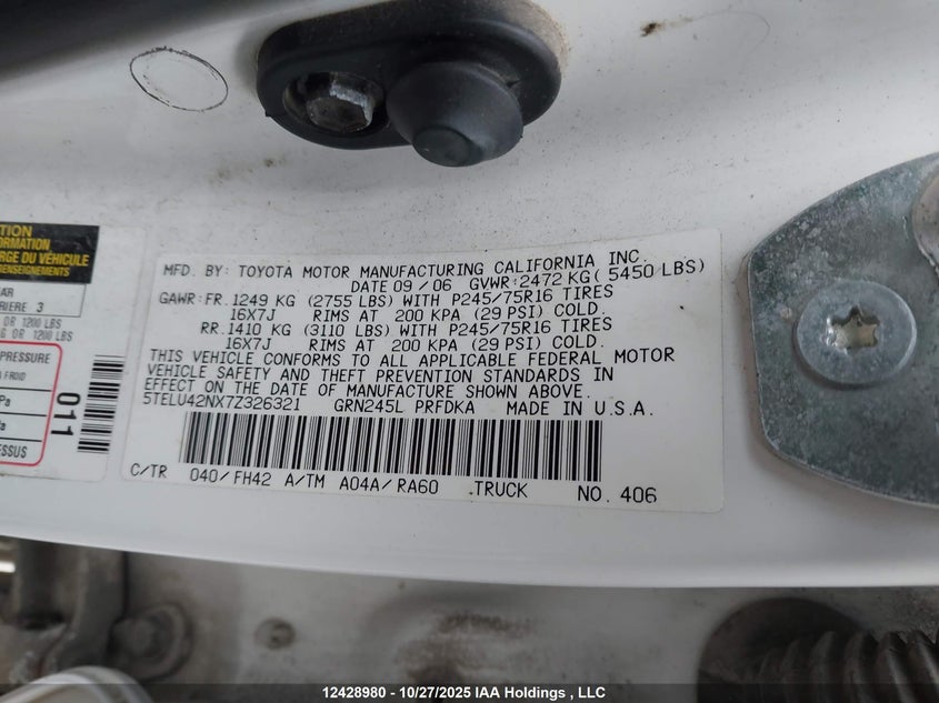 5TELU42NX7Z326321 2007 TOYOTA TACOMA photo no. 9
