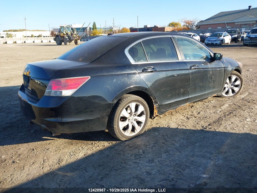 1HGCP26808A808325 2008 HONDA ACCORD photo no. 4