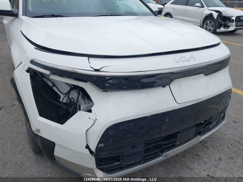 2025 Kia Niro Ev Wave/Wave W/Snow White Pearl Grey Exterior VIN: KNDCT3L18S5134755 Lot: 12429046