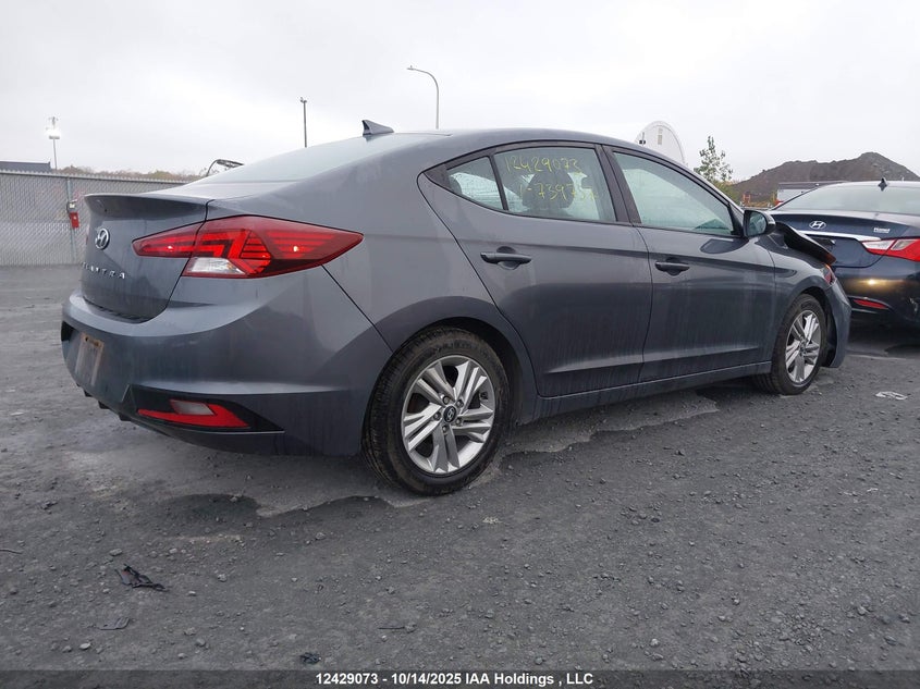 KMHD84LF1KU739757 2019 HYUNDAI ELANTRA photo no. 4
