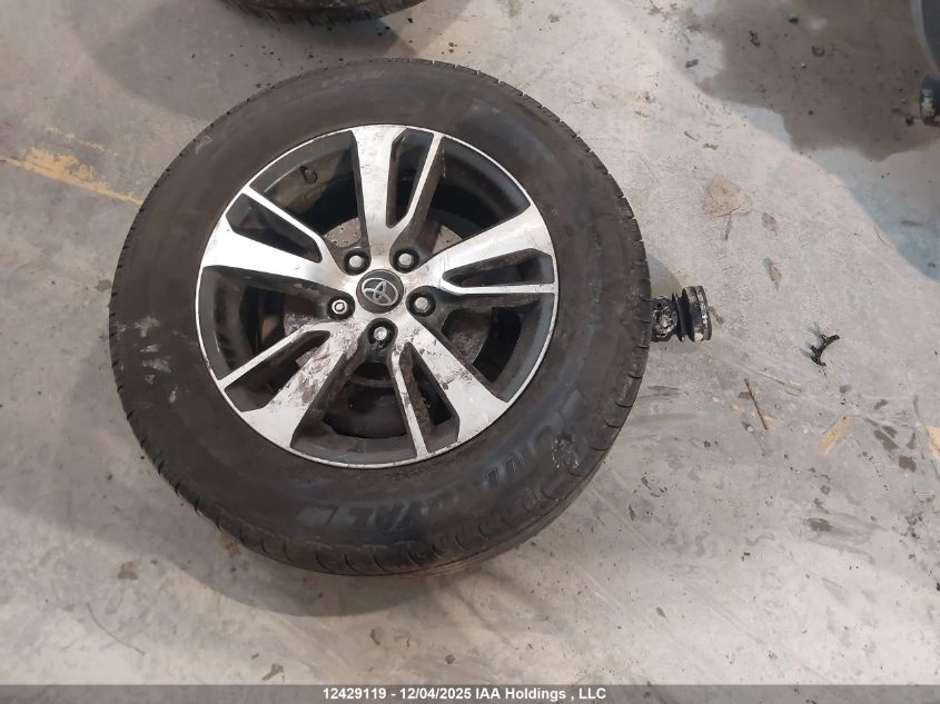 2017 Toyota Rav4 Xle VIN: 2T3WFREV5HW372118 Lot: 12429119