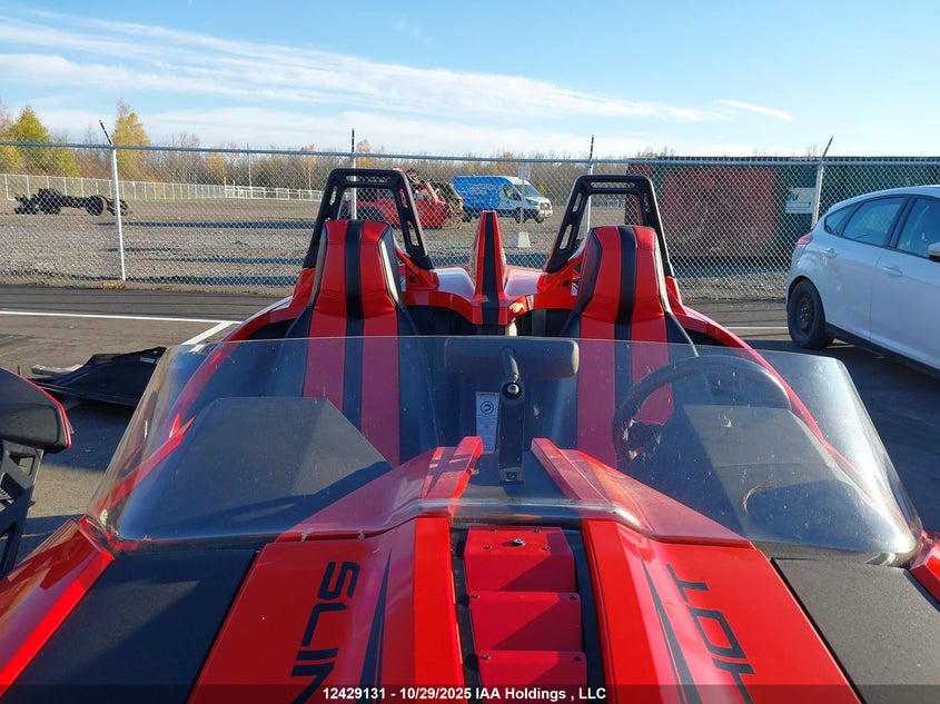 57XAAPFA4F5101152 2015 POLARIS SLINGSHOT photo no. 5