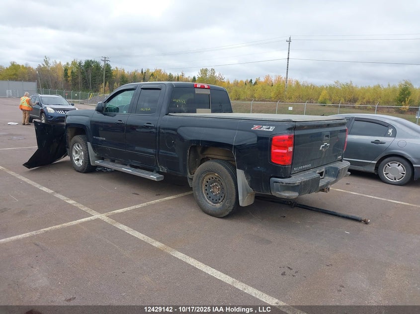 1GCVKREC6HZ401096 2017 CHEVROLET SILVERADO photo no. 3