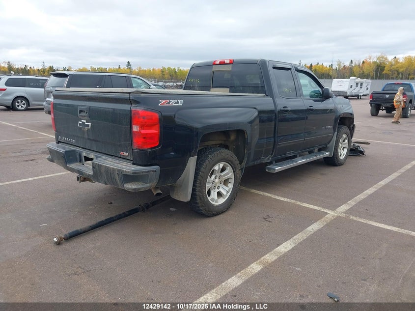 1GCVKREC6HZ401096 2017 CHEVROLET SILVERADO photo no. 4