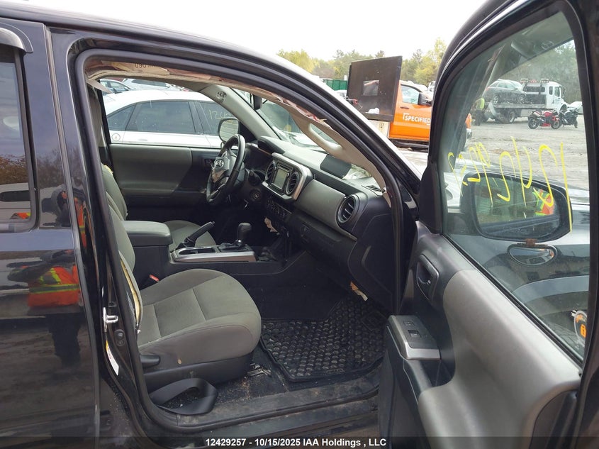 5TFDZ5BN6JX032084 2018 TOYOTA TACOMA photo no. 5