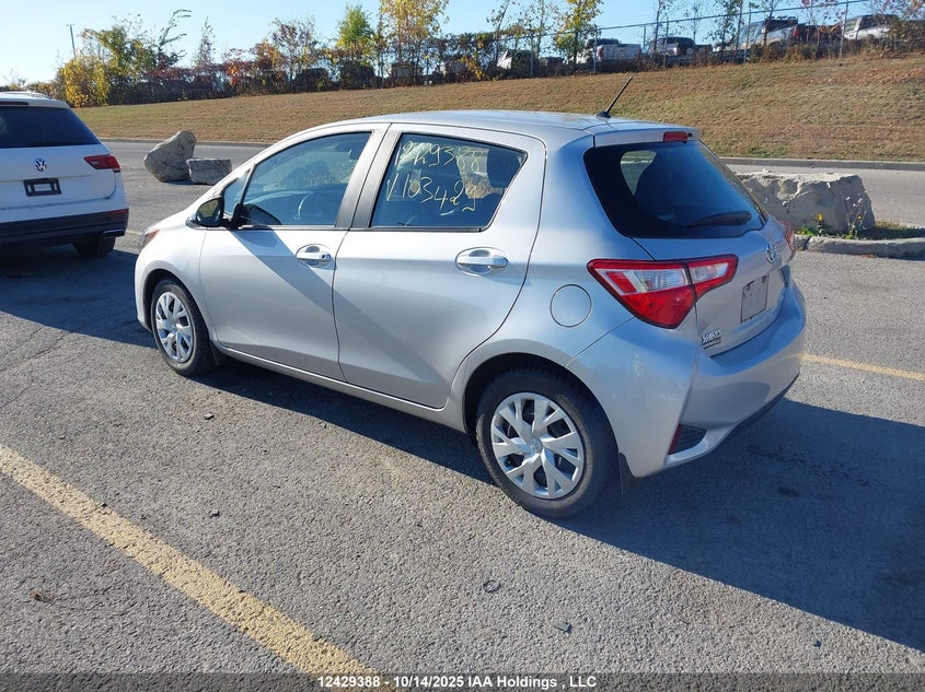 VNKKTUD35KA103429 2019 TOYOTA YARIS photo no. 3